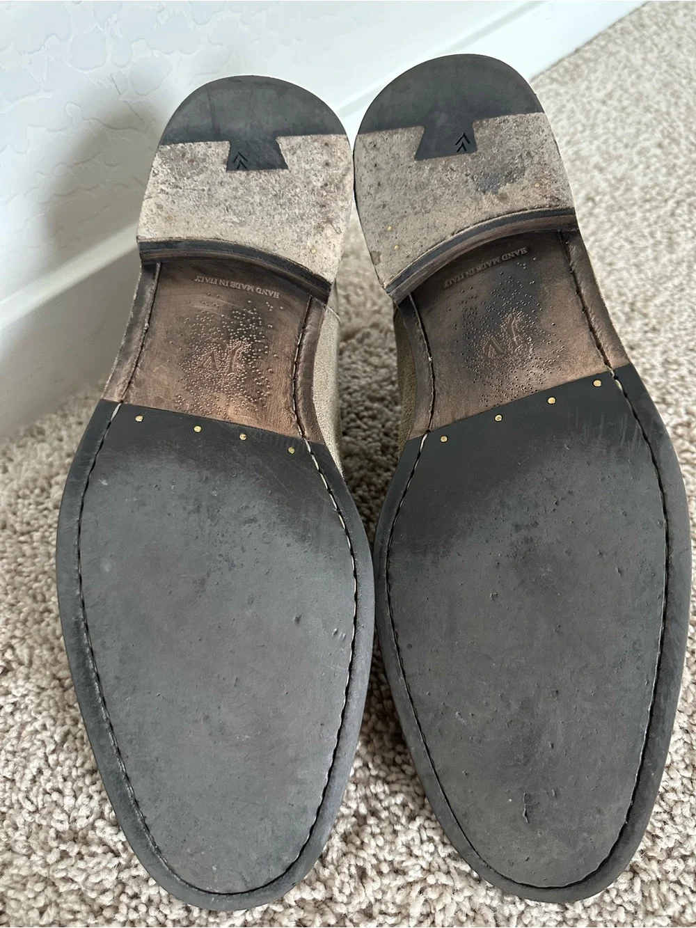 John Varvatos suede chukka